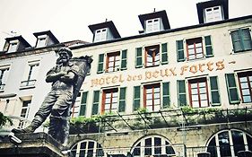 Hôtel Des Deux Forts  3*